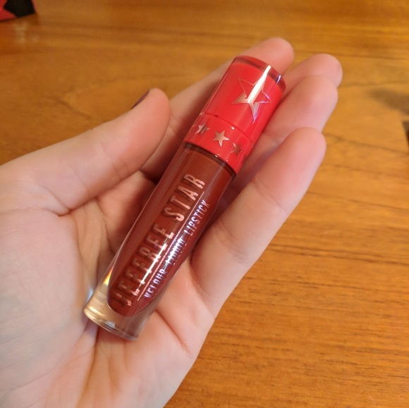 Jeffree Star Cosmetics Other - Jeffree Star liquid lipstick in Designer Blood
